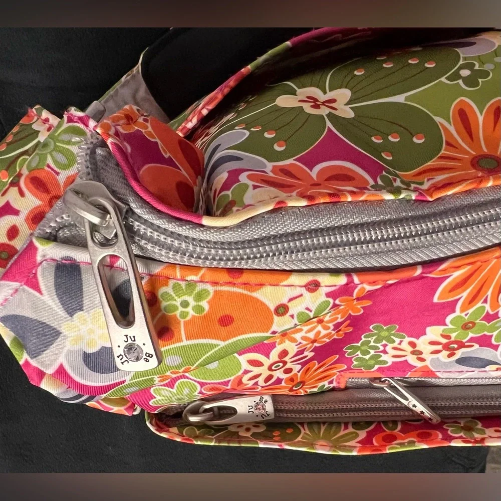 JUJUBE HoBo Be MACHINE WASHABLE Perky Floral DIAPER BAG Changing Pad Maternity